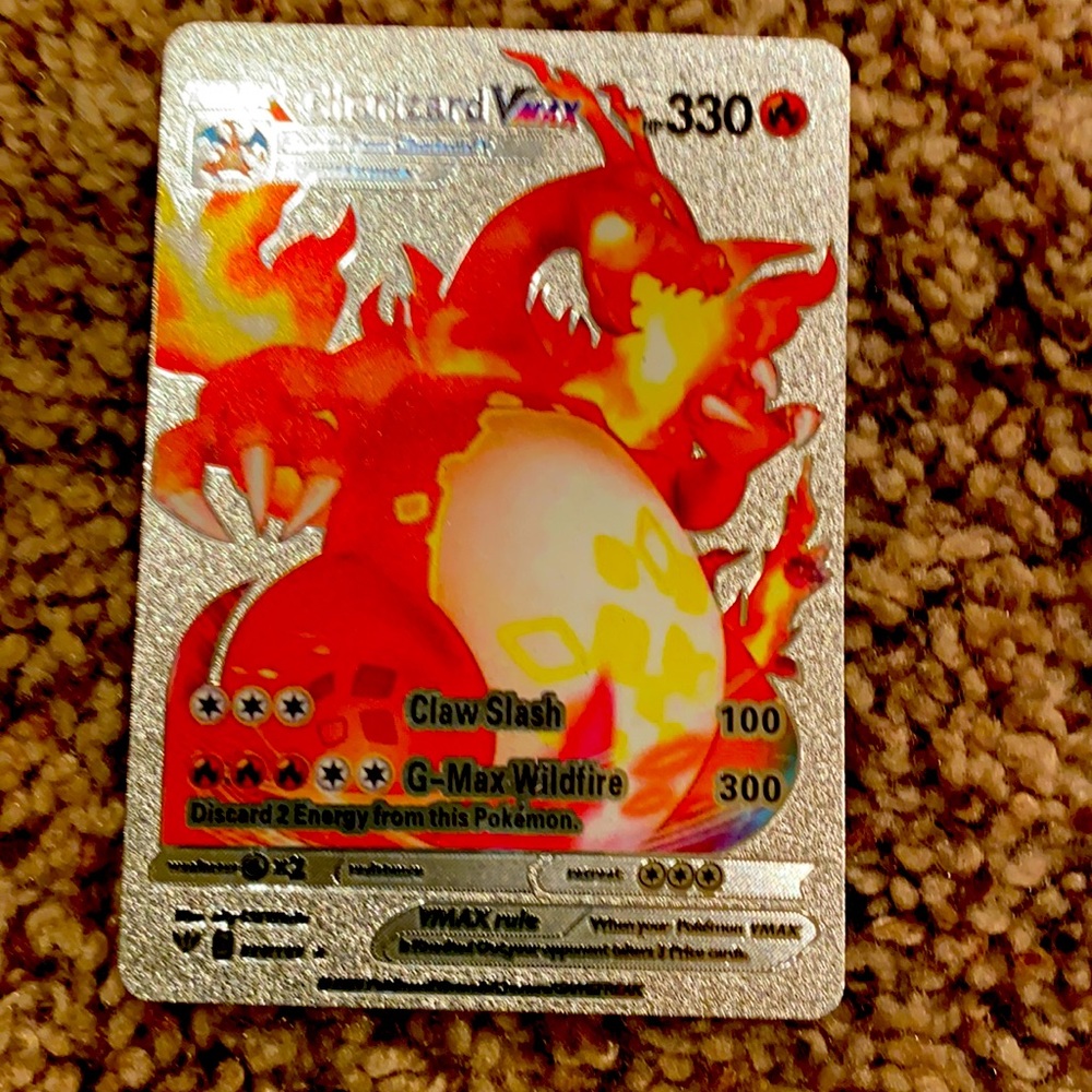 Charizard vmax Pokémon card.buy 2 pokemon  you get a free holo card